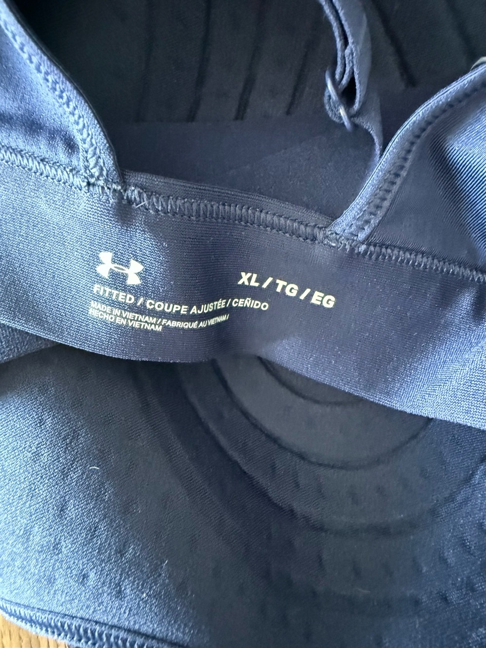 Under Armour Women's Navy Blue Cross-Back Low-Impact Sports Bra - Picture 3 of 3